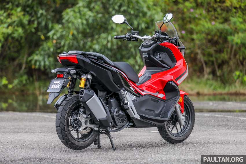 2022 Honda ADV 160 vs Honda ADV 150 – what are the differences between Honda adventure scooters? 1479906