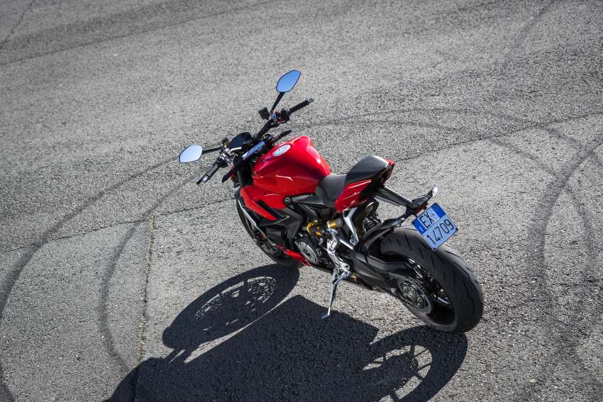 FIRST LOOK: 2022 Ducati Streetfighter V2, RM101,900 1490898