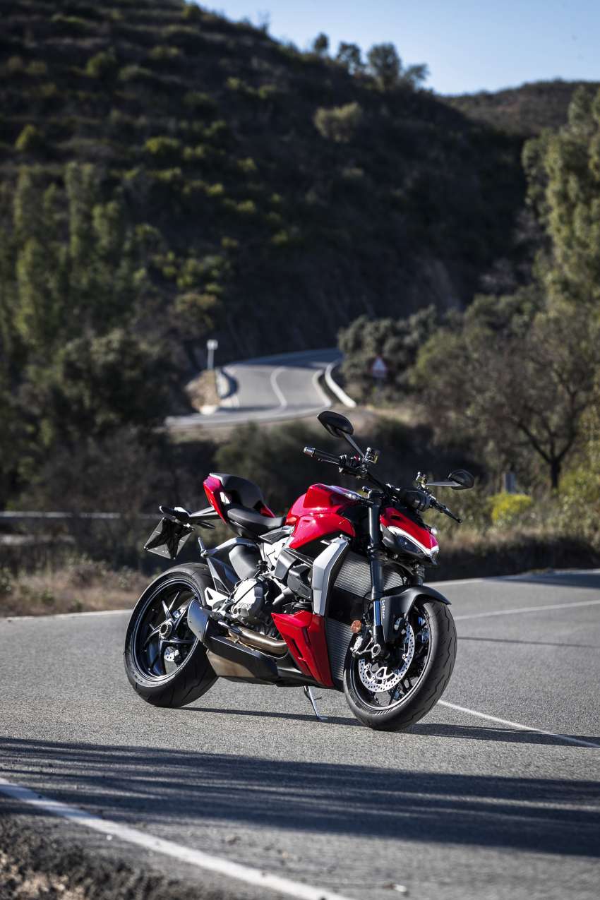 FIRST LOOK: 2022 Ducati Streetfighter V2, RM101,900 1490907