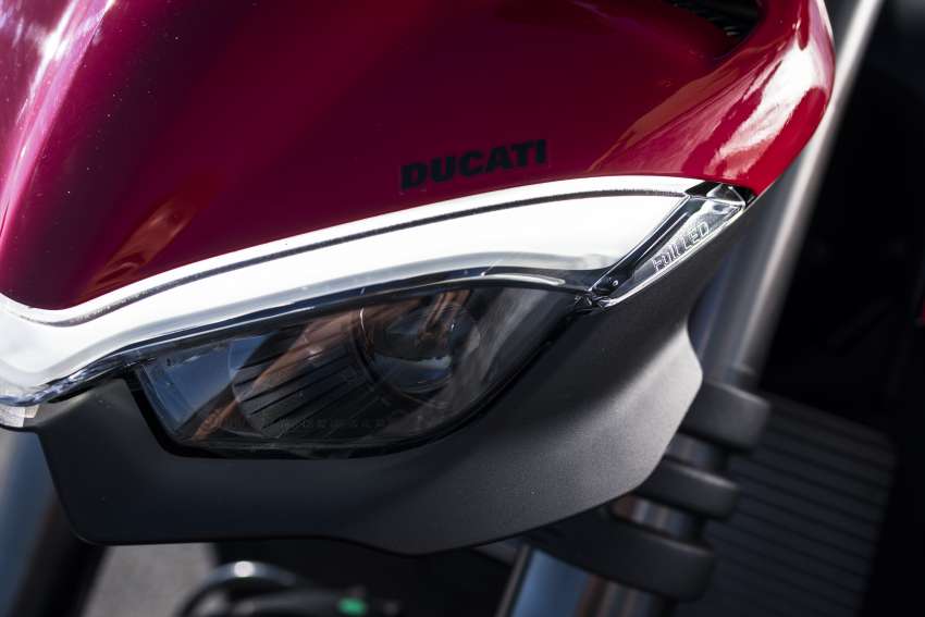 FIRST LOOK: 2022 Ducati Streetfighter V2, RM101,900 1490915
