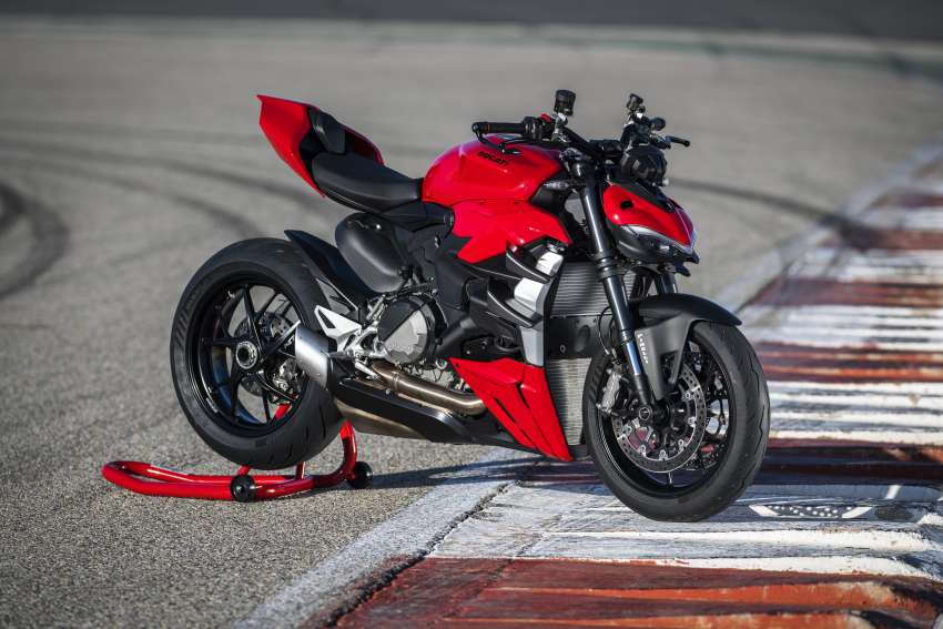 FIRST LOOK: 2022 Ducati Streetfighter V2, RM101,900 1491006