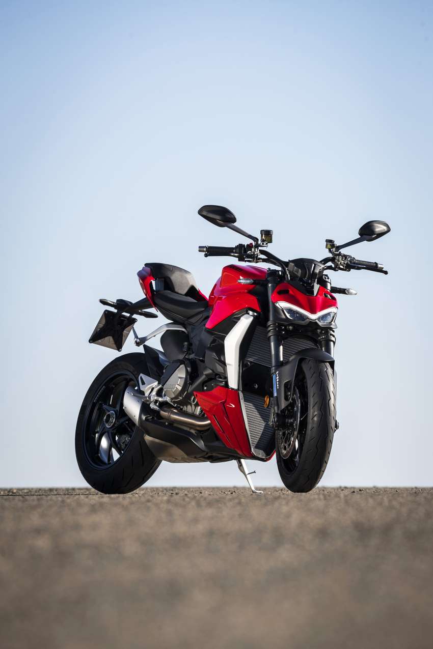 FIRST LOOK: 2022 Ducati Streetfighter V2, RM101,900 1490892