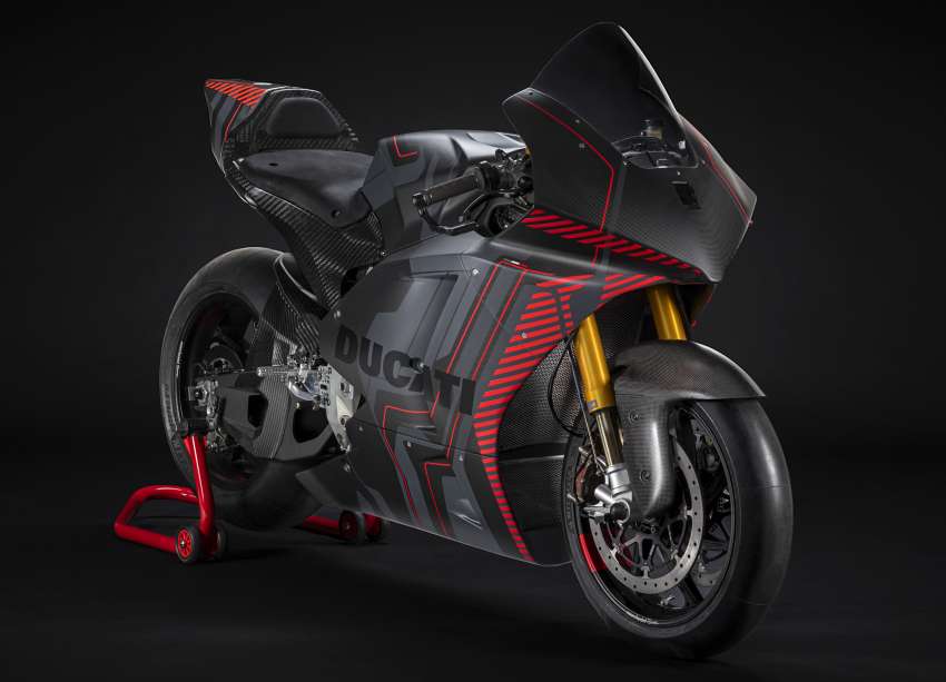 Ducati reveals 2022 V21L Moto-E electric race bike Image #1479261