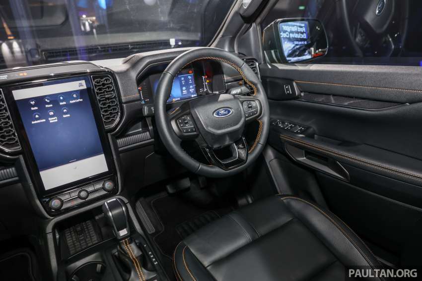 Ford Ranger 2022 dilancarkan di Malaysia — tujuh varian, bermula dari RM109k; Raptor ditunjuk, tiba Q4 1488538