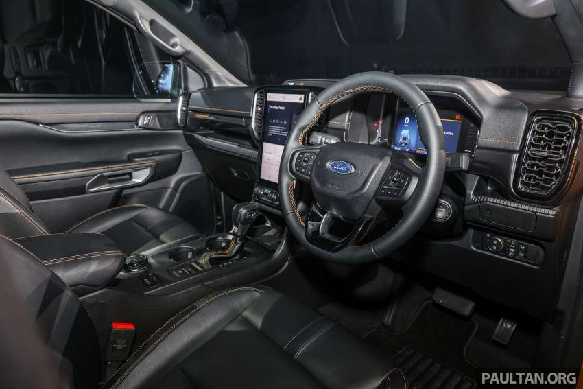 Ford Ranger 2022 dilancarkan di Malaysia — tujuh varian, bermula dari RM109k; Raptor ditunjuk, tiba Q4 1488516