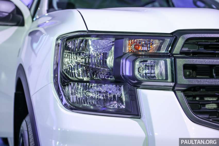 Ford Ranger 2022 dilancarkan di Malaysia — tujuh varian, bermula dari RM109k; Raptor ditunjuk, tiba Q4 1487955
