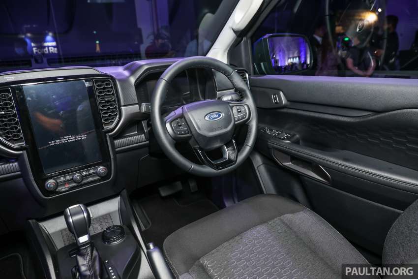 Ford Ranger 2022 dilancarkan di Malaysia — tujuh varian, bermula dari RM109k; Raptor ditunjuk, tiba Q4 1488172