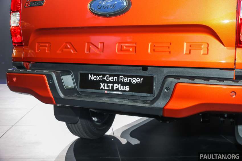 Ford Ranger 2022 dilancarkan di Malaysia — tujuh varian, bermula dari RM109k; Raptor ditunjuk, tiba Q4 1488437