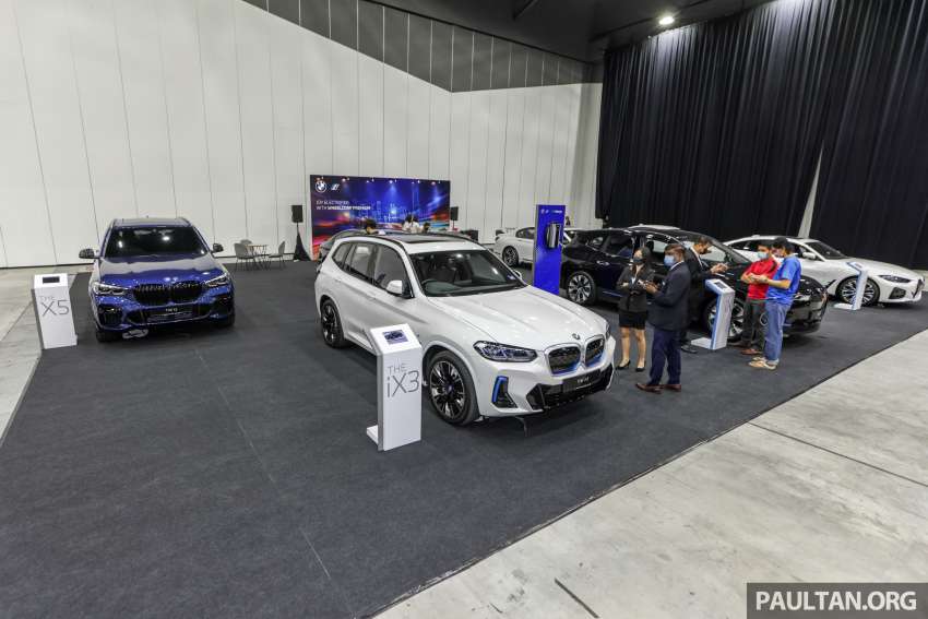 EVx 2022: BMW iX, iX3 and i4 EVs on display by Wheelcorp Premium; full range of PHEVs here too 1488586