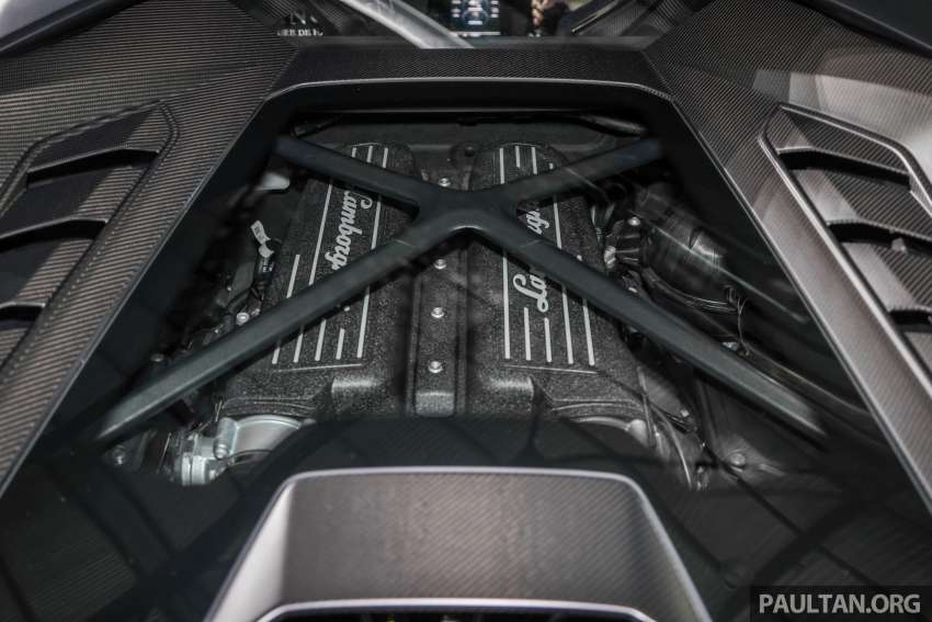 Lamborghini Huracán Tecnica in Malaysia – RWD, 640 PS 5.2L NA V10, 0-100 km/h 3.2 secs, RM1.05mil price 1481150