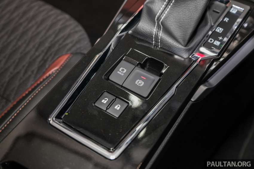 Perodua Alza 2022 dilancar — MPV 7- tempat duduk generasi kedua, ASA standard; harga dari RM62,500 1485999