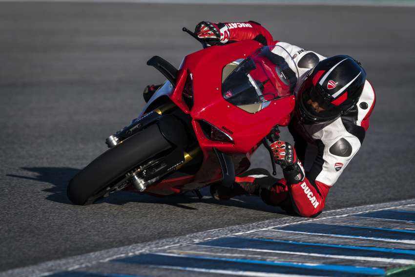 2023 Ducati Panigale V4 updated – new electronics, RM145,900 for V4, RM188,900 for V4S in Malaysia 1482160