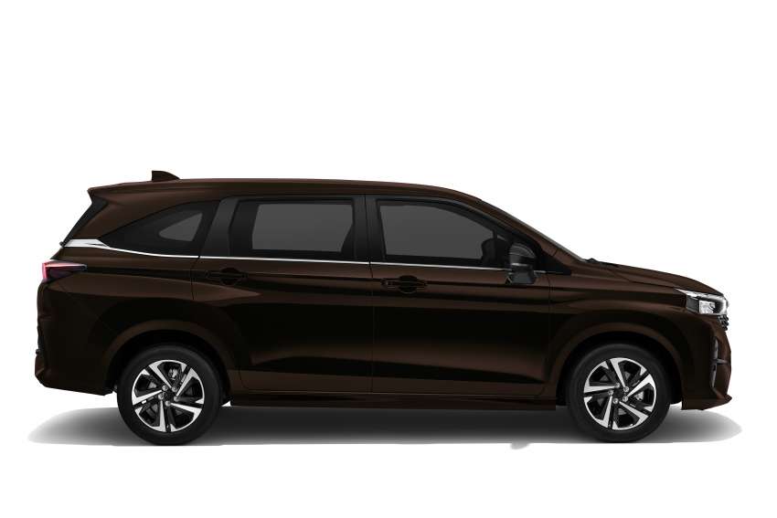 Perodua Alza 2022 dilancar — MPV 7- tempat duduk generasi kedua, ASA standard; harga dari RM62,500 1486254