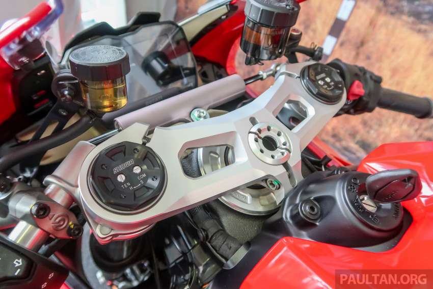 2023 Ducati Panigale V4 updated – new electronics, RM145,900 for V4, RM188,900 for V4S in Malaysia 1482807