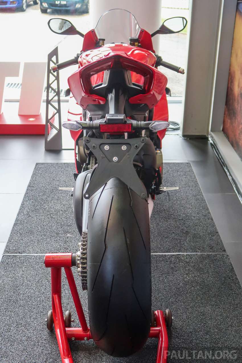 2023 Ducati Panigale V4 updated – new electronics, RM145,900 for V4, RM188,900 for V4S in Malaysia 1482796