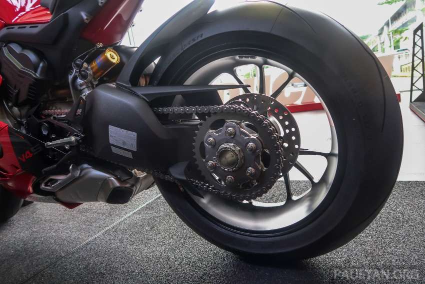 2023 Ducati Panigale V4 updated – new electronics, RM145,900 for V4, RM188,900 for V4S in Malaysia 1482841
