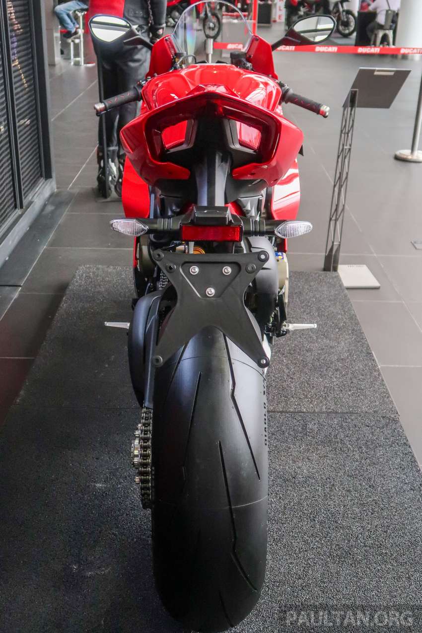 2023 Ducati Panigale V4 updated – new electronics, RM145,900 for V4, RM188,900 for V4S in Malaysia 1482825