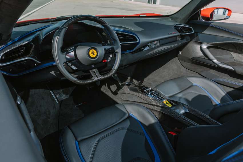 Ferrari 296 GTS kini di M’sia – RM1.5 juta, bumbung boleh buka, V6 Turbo berkembar PHEV, 830 PS/740 Nm 1480873