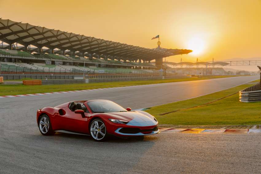 Ferrari 296 GTS kini di M’sia – RM1.5 juta, bumbung boleh buka, V6 Turbo berkembar PHEV, 830 PS/740 Nm 1480854