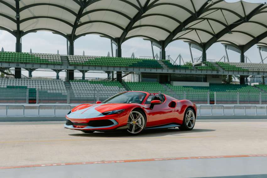 Ferrari 296 GTS kini di M’sia – RM1.5 juta, bumbung boleh buka, V6 Turbo berkembar PHEV, 830 PS/740 Nm 1480856