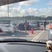 Malaysian lorry at Singapore causeway fails to stop, crashes into several vehicles; MOT is investigating