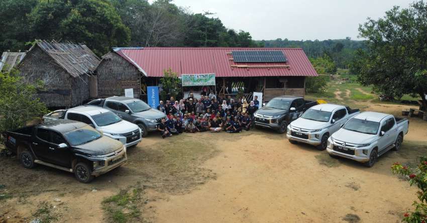 Mitsubishi Motors Malaysia donates high-power solar energy system for <em>orang asli</em> community space 1482428