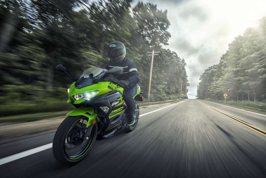 Modenas Ninja 250, Ninja 250 ABS, Z250 ABS debut in Malaysia; 37 hp and 23 Nm, price from RM19k-RM20k 1490367