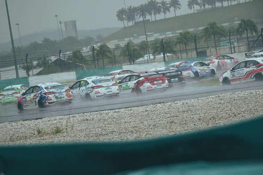 Toyota Gazoo Racing Vios Sprint Cup Round 2 – Eddie Lew, Putera Adam win Race 1 in rain-soaked Sepang 1488988
