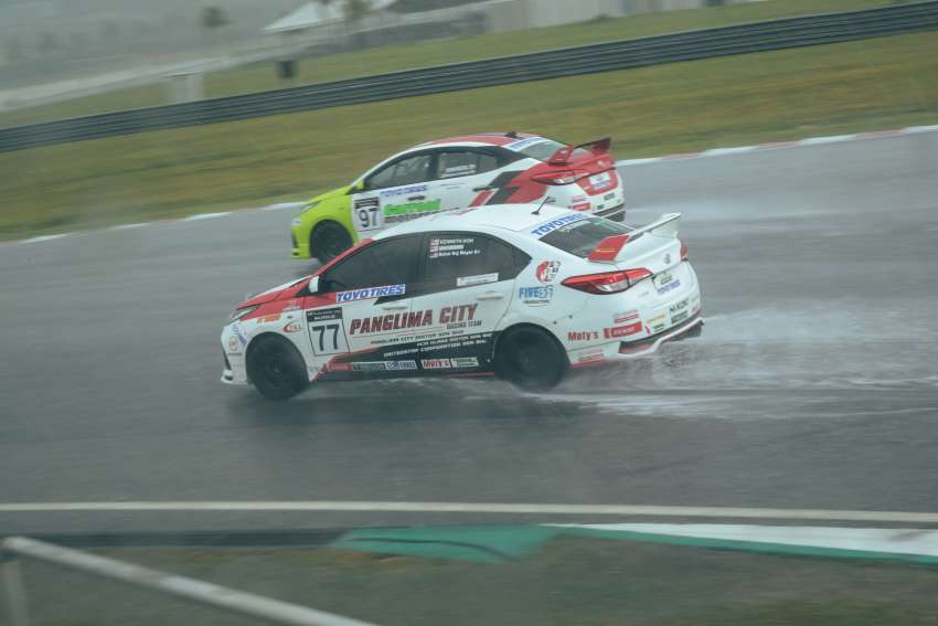 Toyota Gazoo Racing Vios Sprint Cup Round 2 – Eddie Lew, Putera Adam win Race 1 in rain-soaked Sepang 1488999