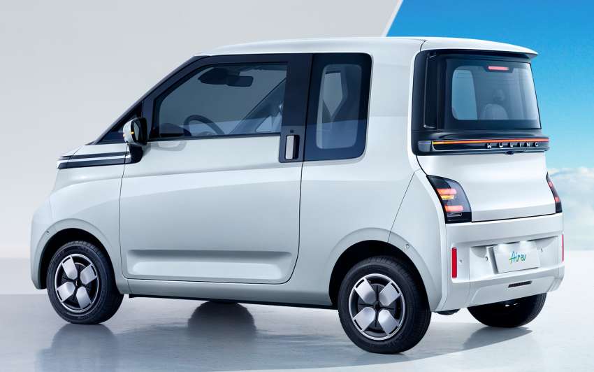 Wuling Air EV – from RM74k to RM89k in Indonesia; batteries of 18 kWh, 27 kWh offer up to 300 km range 1482353