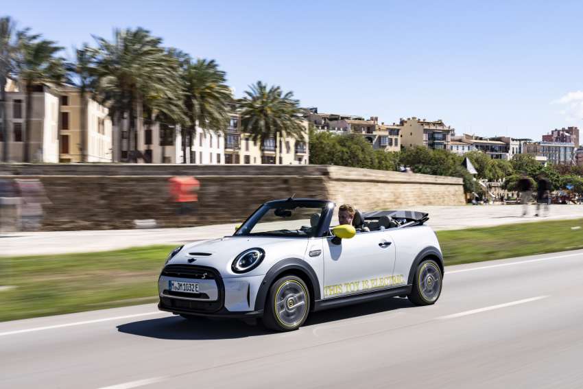 MINI Cooper SE Convertible revealed – special one-off convertible version of EV hatchback; 230 km of range 1484060