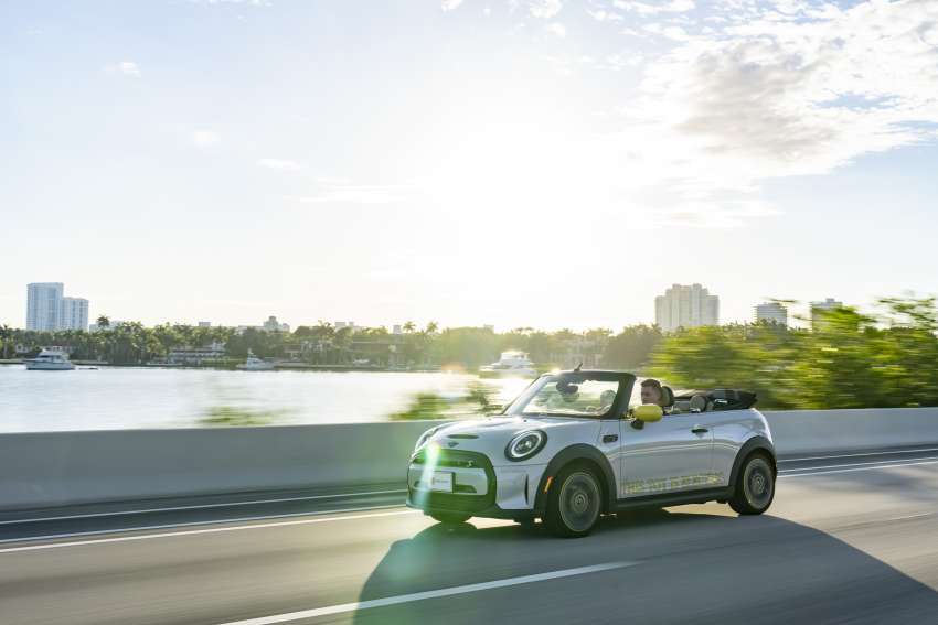 MINI Cooper SE Convertible revealed – special one-off convertible version of EV hatchback; 230 km of range 1483855
