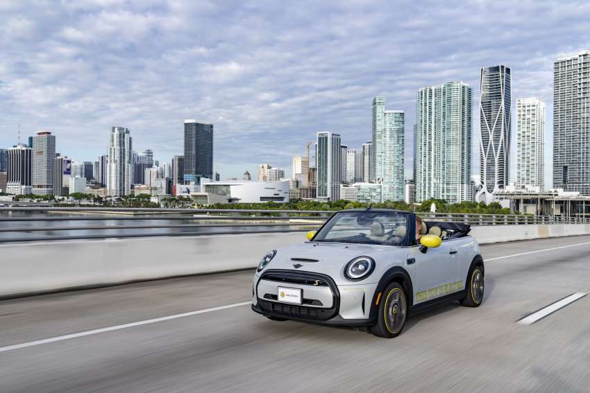 MINI Cooper SE Convertible revealed – special one-off convertible version of EV hatchback; 230 km of range 1483871