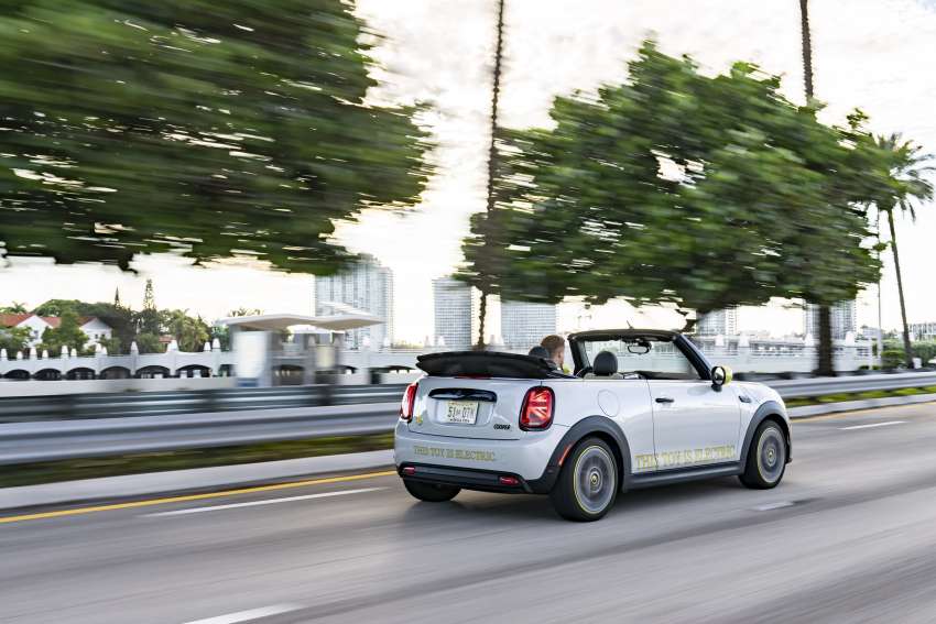 MINI Cooper SE Convertible revealed – special one-off convertible version of EV hatchback; 230 km of range 1483877