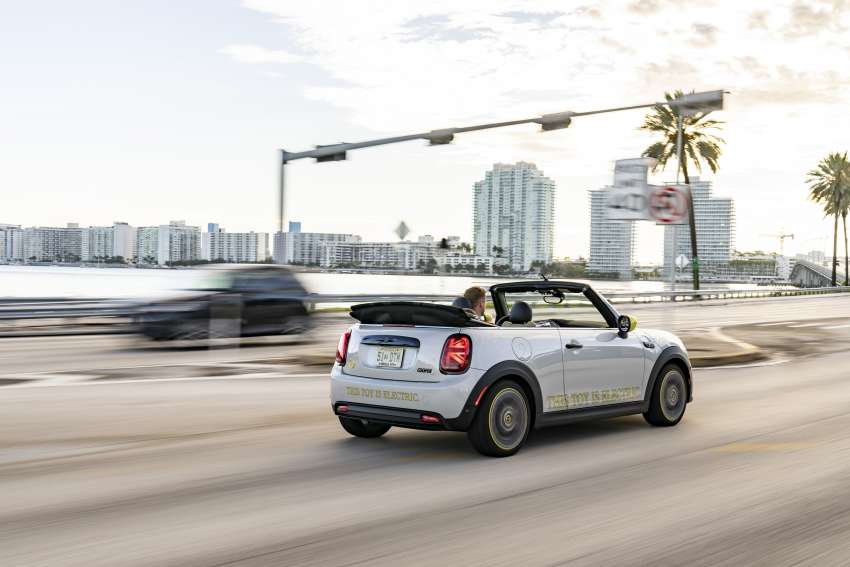 MINI Cooper SE Convertible revealed – special one-off convertible version of EV hatchback; 230 km of range 1483881