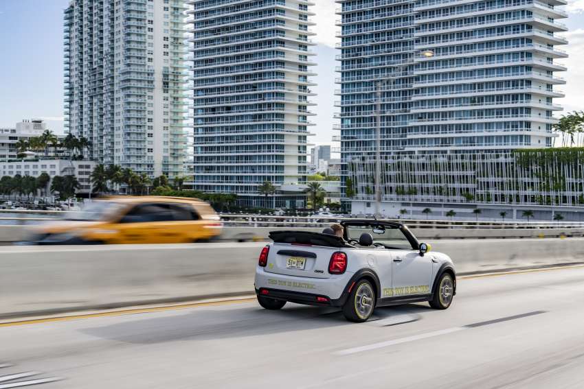 MINI Cooper SE Convertible revealed – special one-off convertible version of EV hatchback; 230 km of range 1483887