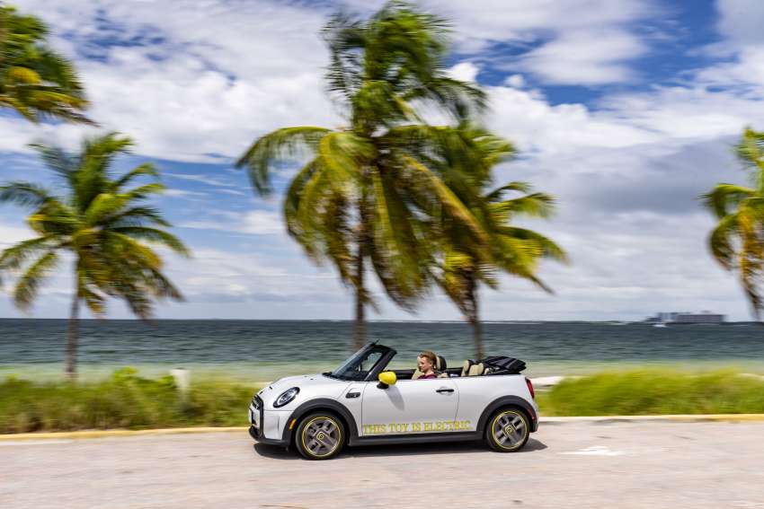 MINI Cooper SE Convertible revealed – special one-off convertible version of EV hatchback; 230 km of range 1483918