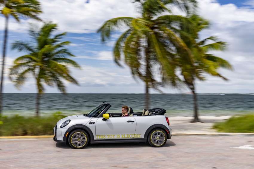 MINI Cooper SE Convertible revealed – special one-off convertible version of EV hatchback; 230 km of range 1483921