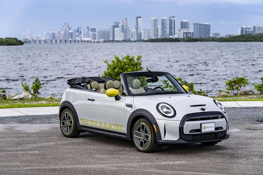 MINI Cooper SE Convertible revealed – special one-off convertible version of EV hatchback; 230 km of range 1483952