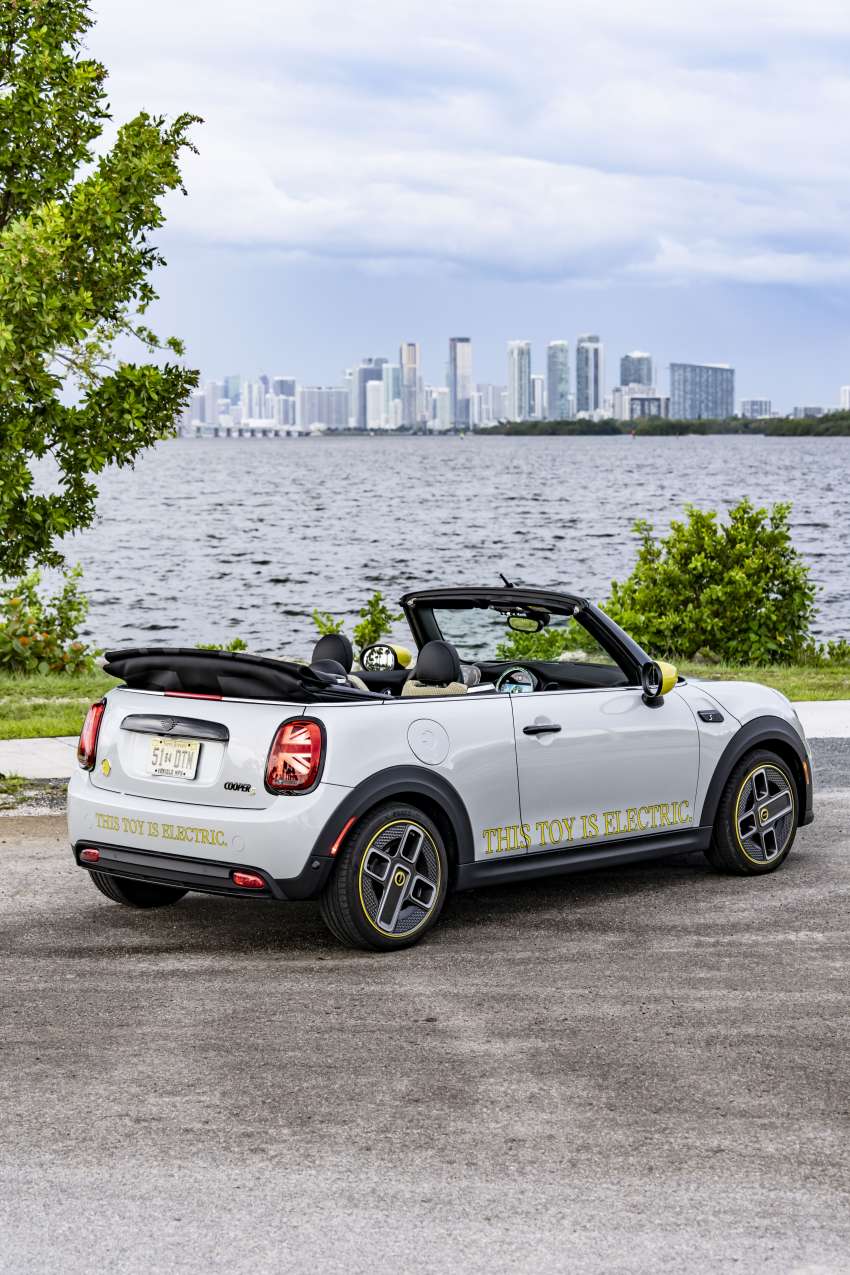 MINI Cooper SE Convertible revealed – special one-off convertible version of EV hatchback; 230 km of range 1483959