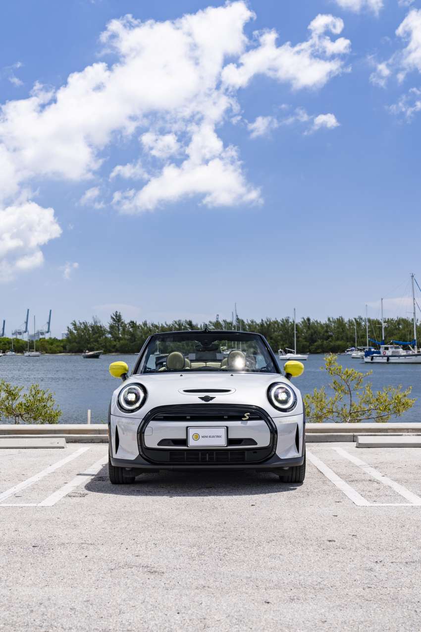MINI Cooper SE Convertible revealed – special one-off convertible version of EV hatchback; 230 km of range 1484002