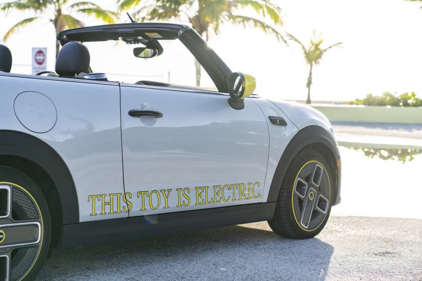 MINI Cooper SE Convertible revealed – special one-off convertible version of EV hatchback; 230 km of range 1484033