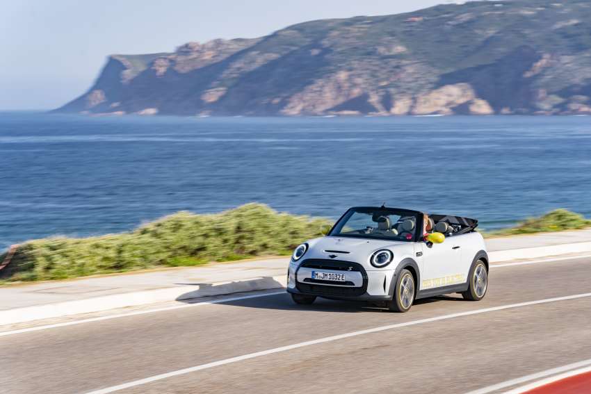 MINI Cooper SE Convertible revealed – special one-off convertible version of EV hatchback; 230 km of range 1483832