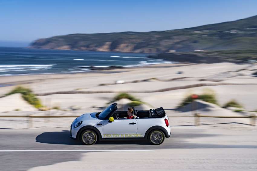 MINI Cooper SE Convertible revealed – special one-off convertible version of EV hatchback; 230 km of range 1483841