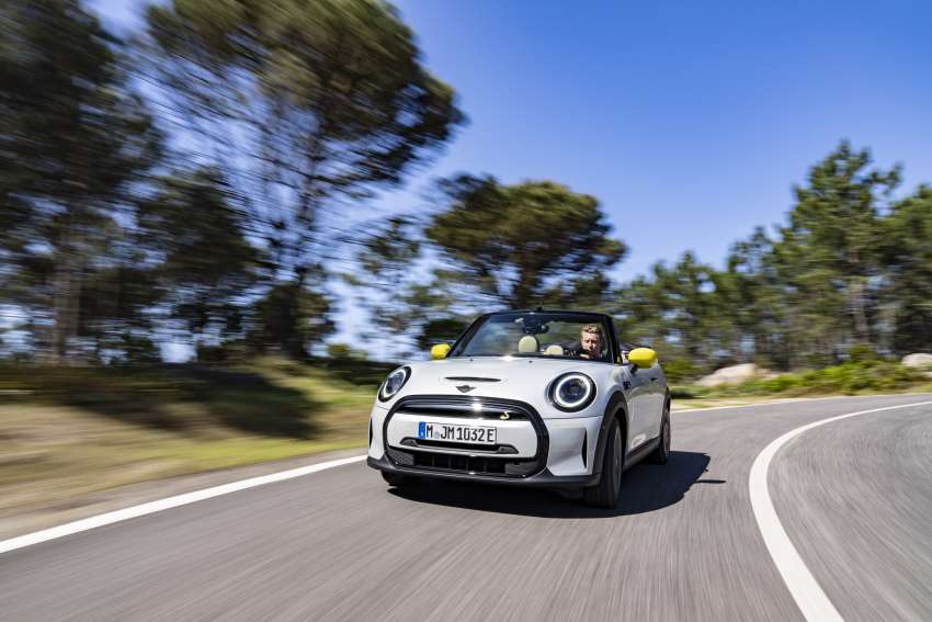 MINI Cooper SE Convertible revealed – special one-off convertible version of EV hatchback; 230 km of range 1483854