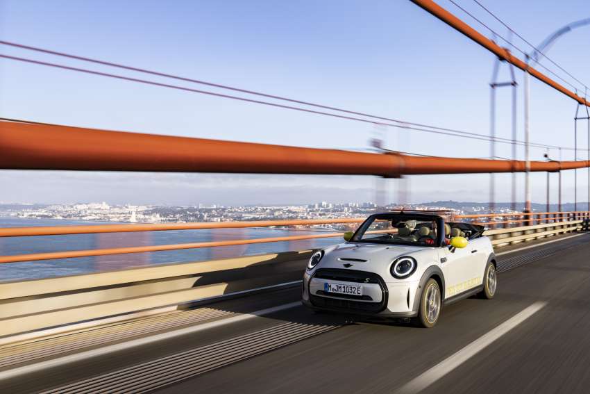 MINI Cooper SE Convertible revealed – special one-off convertible version of EV hatchback; 230 km of range 1483862