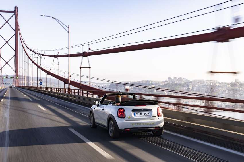 MINI Cooper SE Convertible revealed – special one-off convertible version of EV hatchback; 230 km of range 1483866