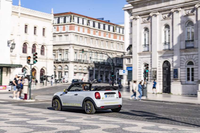 MINI Cooper SE Convertible revealed – special one-off convertible version of EV hatchback; 230 km of range 1483876