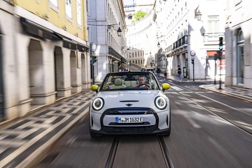 MINI Cooper SE Convertible revealed – special one-off convertible version of EV hatchback; 230 km of range 1483878