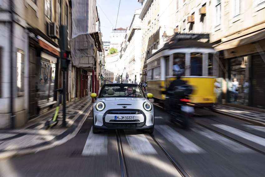 MINI Cooper SE Convertible revealed – special one-off convertible version of EV hatchback; 230 km of range 1483880